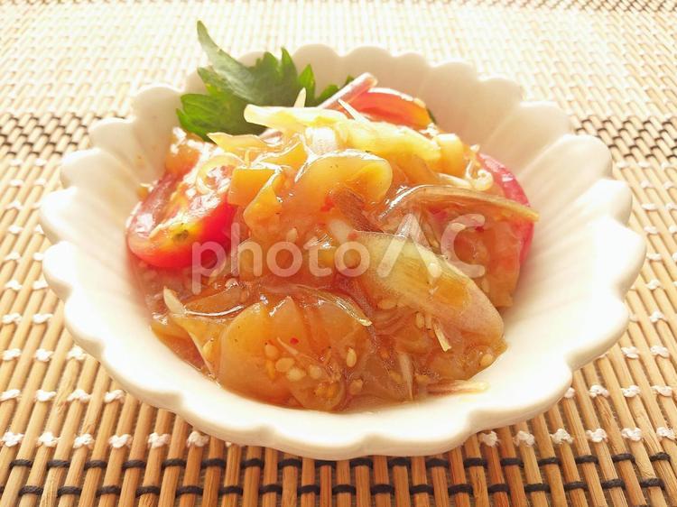 中華くらげとトマトの和え物 味付け,中華,くらげの写真素材