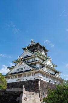 大阪城と青空 大阪城,大阪,日本の写真素材