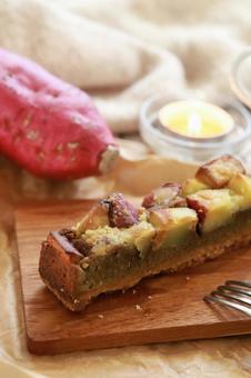 サツマイモのケーキ サツマイモのケーキ サツマイモ,ケーキ,焼き菓子の写真素材