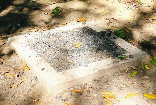 火起こし場 火起こし場,火起こし,焚火の写真素材