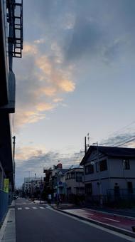 夕暮れの街並み 夕暮れ,夕焼け,街並みの写真素材
