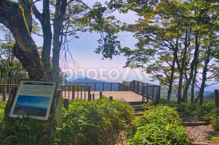 大台ヶ原の風景 大蛇嵓,断崖絶壁,正木ヶ原の写真素材