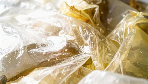 汚れたビニール ゴミ 環境汚染 産廃 汚れたビニール ゴミ 環境汚染 産廃の写真