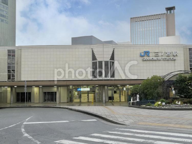 JR三ノ宮駅　中央口 jr三ノ宮駅,中央口,jr西日本の写真素材