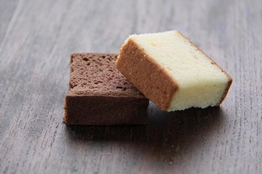 スポンジ菓子 洋菓子 スポンジ菓子 洋菓子 スポンジ菓子,洋菓子,おやつの写真素材