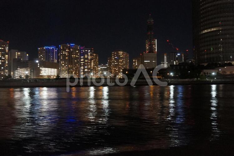 横浜の夜景NO3 横浜,夜景,シーバスからの写真素材