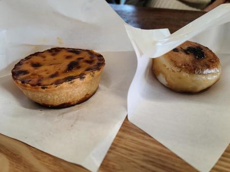 焼きたてのエッグタルトとまんじゅう 焼きたてのエッグタルトとまんじゅう エッグタルト,まんじゅう,焼きたての写真素材