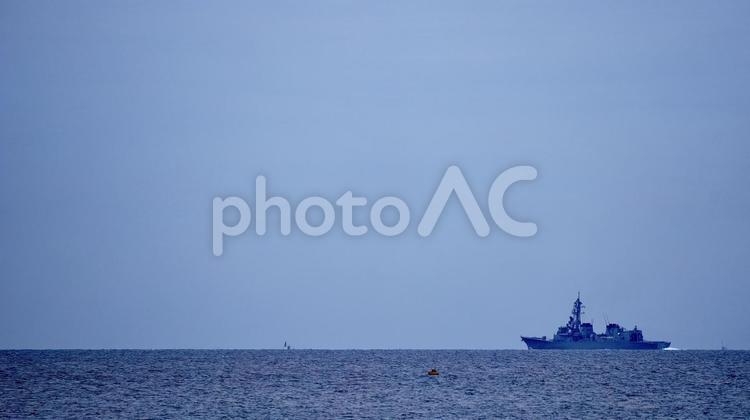 千葉県館山市北条海岸から見た艦船 艦船,海,艦艇の写真素材