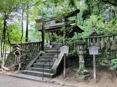 石上神宮 出雲建雄神社 猿田彦神社 石上神宮 出雲建雄神社 猿田彦神社 石上神宮,奈良県天理市,十六社の写真素材