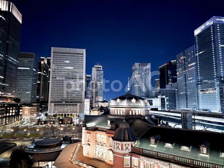 東京夜景 大手町東京駅 東京駅,tokyo,夜景の写真素材