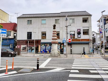 成田駅前 モニュメント「歌舞伎役者の像」 成田駅前 モニュメント「歌舞伎役者の像」 歌舞伎役者の像,成田駅,表参道入口の写真素材