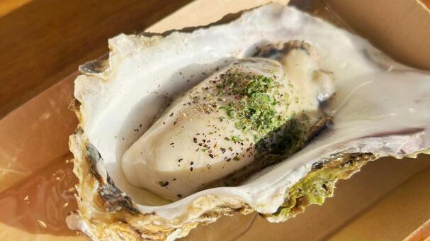 殻付きの蒸し牡蠣 牡蠣,蒸牡蠣,オイスターの写真素材