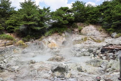 湯煙昇る雲仙地獄 湯煙昇る雲仙地獄の写真