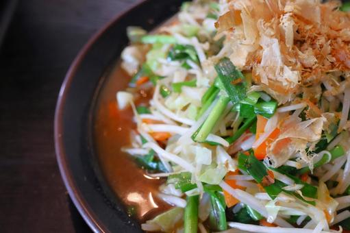 Stir-fried vegetables with pork from a yakiniku restaurant, JPG Stir-fried vegetables with pork from a yakiniku restaurant, JPG