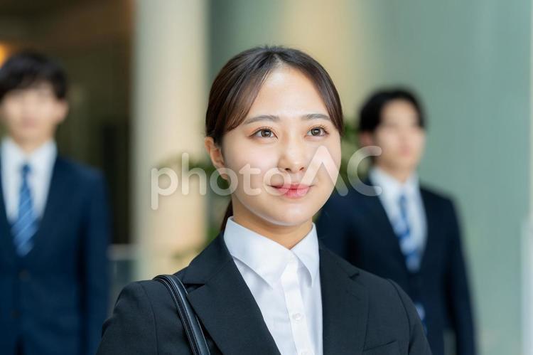 就職活動をする学生 就職活動,新卒,女性の写真素材