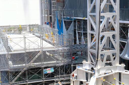 建設現場の足場　建設業・現場作業イメージ 建設現場,現場作業,足場の写真素材