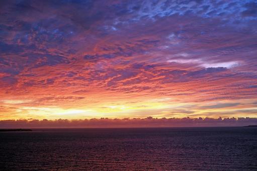 Colorful ocean sunset, JPG Colorful ocean sunset, JPG
