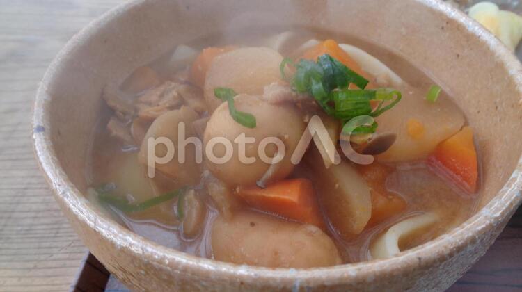 郷土料理　ほうとう 食事,ほうとう,サトイモの写真素材