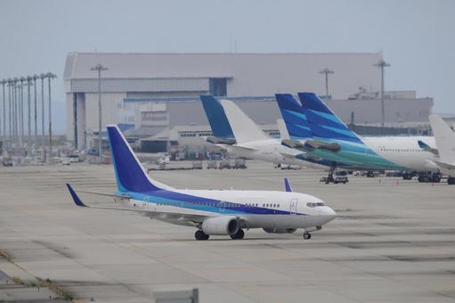 飛行機 飛行機 旅客機,航空機,フライトの写真素材