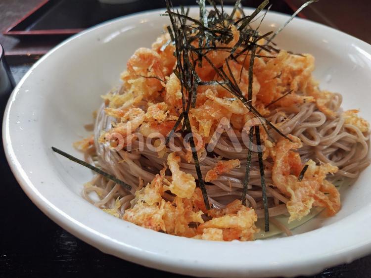 桜エビのかき揚げそば そば,和食,桜エビの写真素材