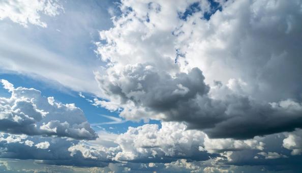 層積雲(そうせきうん) 層積雲(そうせきうん)の写真