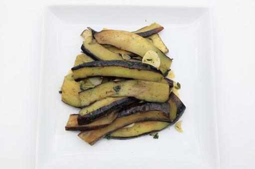 茄子焼き 茄子焼き 茄子,長茄子,庄屋長茄子の写真素材