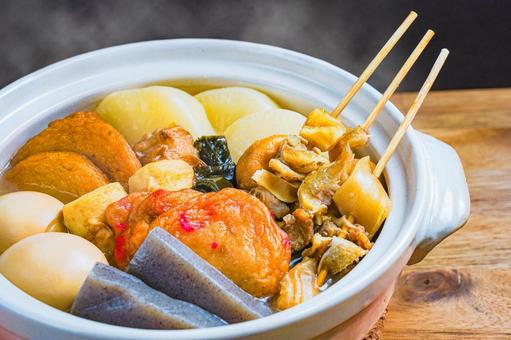 具だくさんのおでん おでん,鍋料理,大根の写真素材