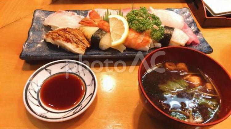 握り寿司 握り寿司,寿司,盛り合わせの写真素材