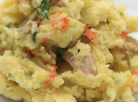 自家栽培きたあかりで作ったポテトサラダ 自家栽培きたあかりで作ったポテトサラダの写真