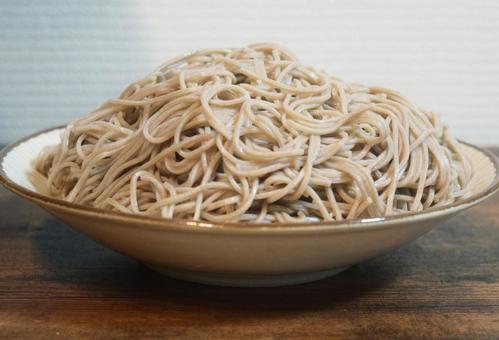 大盛りのざる蕎麦 大盛りのざる蕎麦の写真