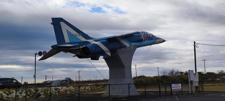 ブルーインパルスの退役機体（東松島市） 飛行機,展示,ブルーインパルスの写真素材