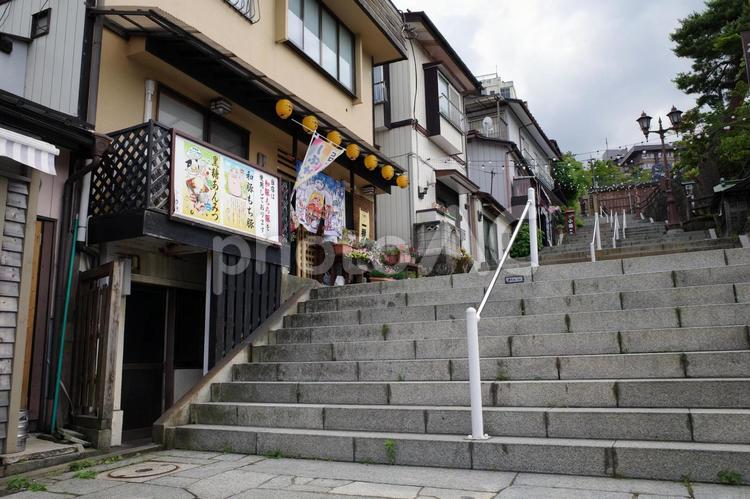 伊香保温泉の石段街 伊香保,伊香保温泉,石階段の写真素材