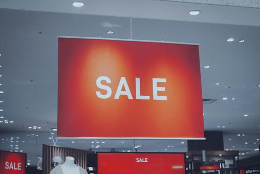 店舗のSALE広告 店舗のSALE広告 sale,店,バーゲンの写真素材