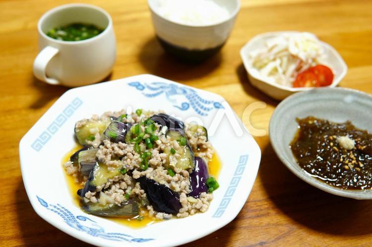 定食37（おかず前） 定食,夕飯,夕食の写真素材