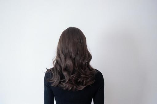 ロングヘア 後ろ姿 ロングヘア 後ろ姿の写真