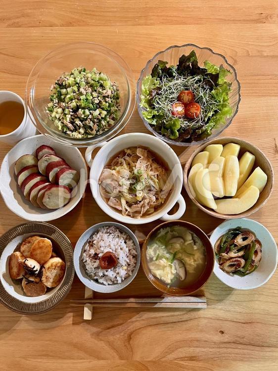 豚バラ白菜春雨の重ね煮定食 重ね煮,豚バラ,白菜の写真素材