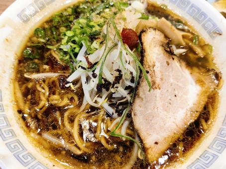香ばしい油のラーメン 香ばしい油のラーメン ラーメン,麺,麺類の写真素材