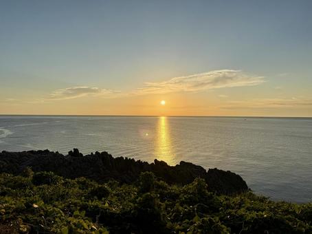The Sea of Japan and cliffs seen from Tojinbo in Fukui Prefecture in the evening, JPG The Sea of Japan and cliffs seen from Tojinbo in Fukui Prefecture in the evening, JPG