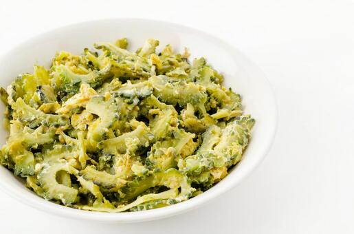 卵とゴーヤのシンプルゴーヤーチャンプルー ゴーヤーチャンプルー,たまごとゴーヤーの炒め物,苦瓜の写真素材