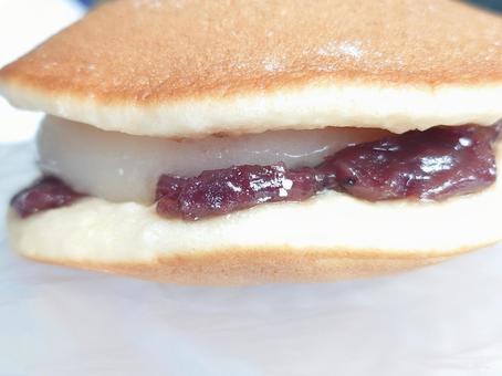 どら焼き どら焼き,和風,和菓子の写真素材