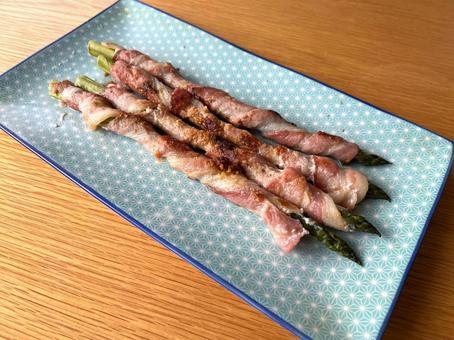 手作り・アスパラのベーコン巻き３ アスパラ,アスパラガス,ベーコンの写真素材