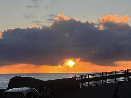 八丈島の夕日 八丈島の夕日の写真