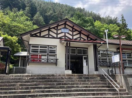 わたらせ渓谷鉄道の通洞駅の駅舎 わたらせ渓谷鉄道,通洞駅,駅舎の写真素材