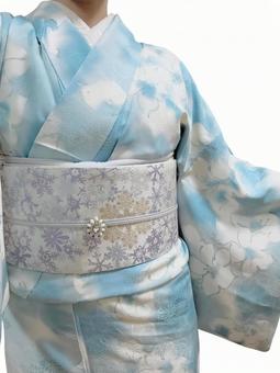 水色の着物姿 水色の着物姿 着物,きもの,帯の写真素材