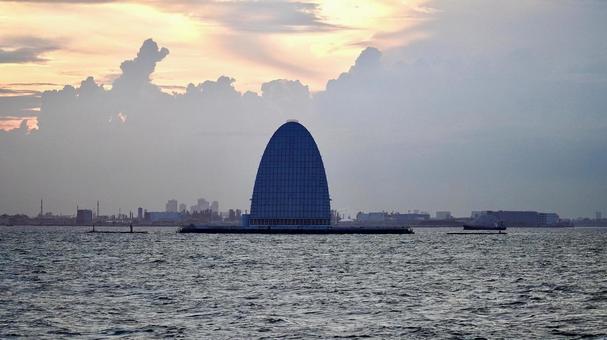 東京湾アクアラインの風の塔 東京湾アクアラインの風の塔 風の塔,東京湾アクアライン,人工島の写真素材