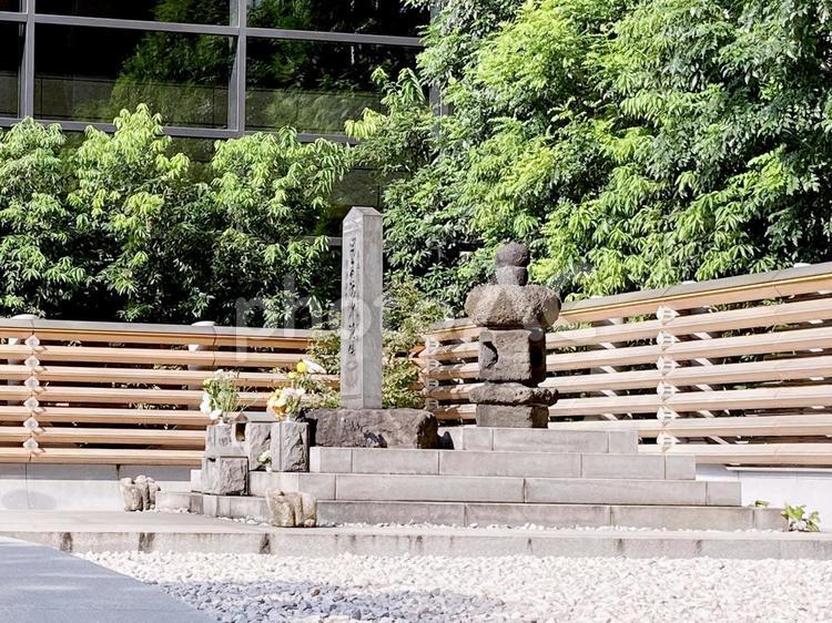 東京風景・将門塚 将門塚,平将門,首塚の写真素材