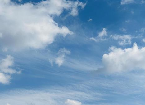 青空と雲 青空と雲の写真