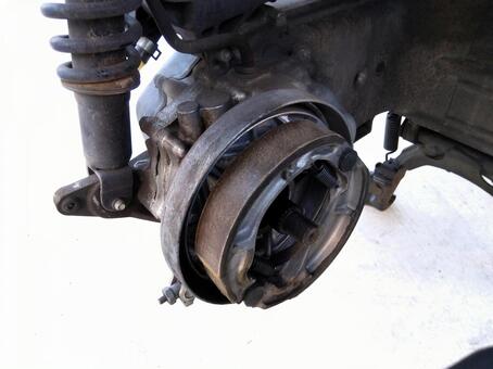 スクーターのブレーキ ブレーキ,ブレーキシュー,スクーターの写真素材