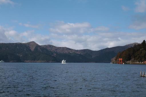 湖上の静寂の写真