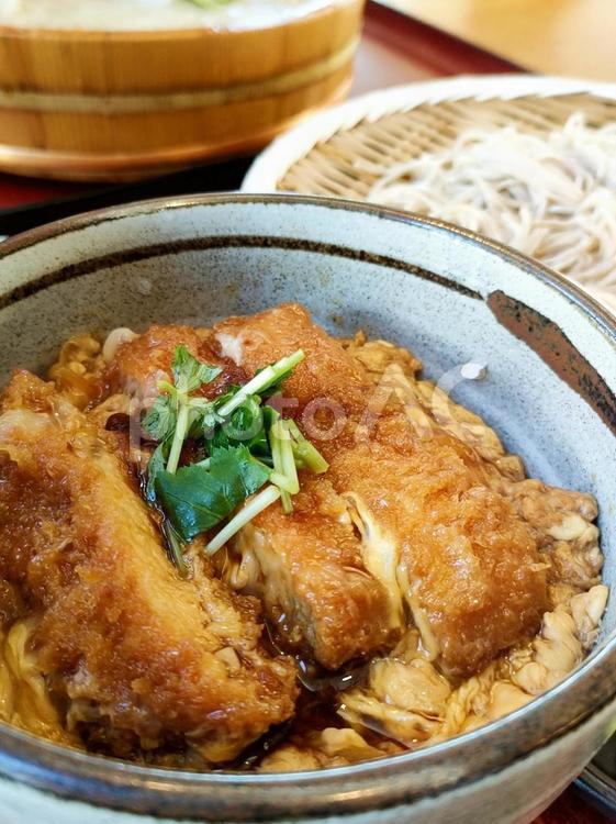 かつ丼と蕎麦 かつ丼,蕎麦,そばの写真素材